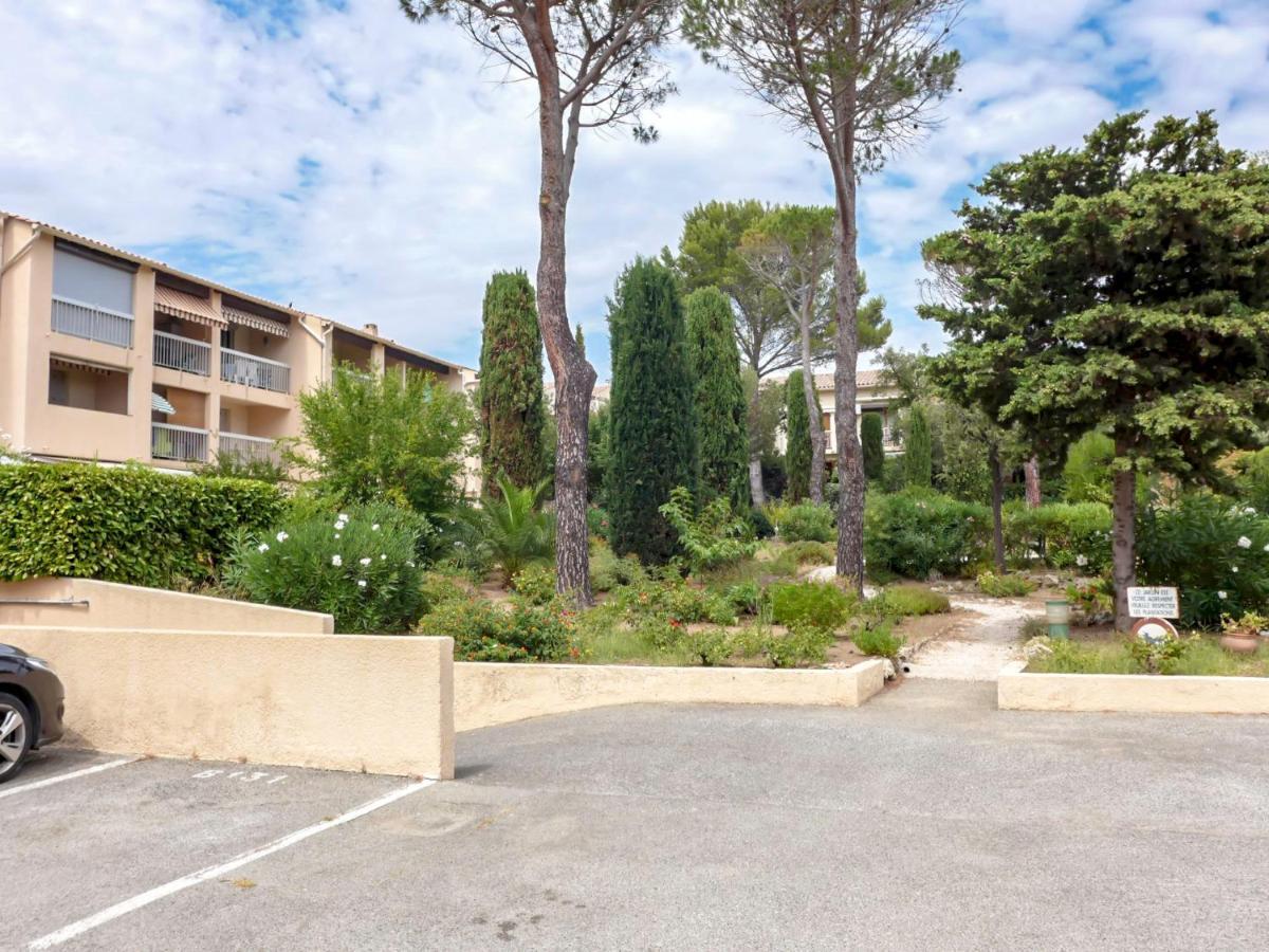 Apartment La Chenaie-4 By Interhome Saint Aygulf Bagian luar foto